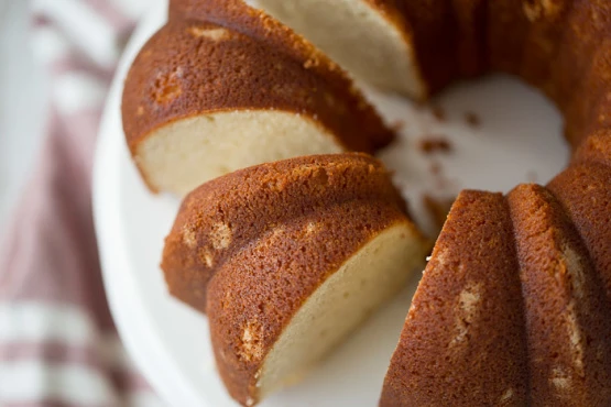 Community Pick: Classic Vanilla Pound Cake